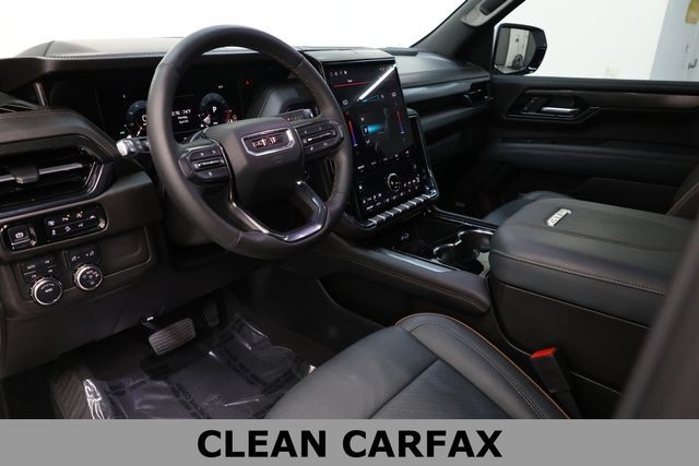 GMC Yukon Vehicle Image 09
