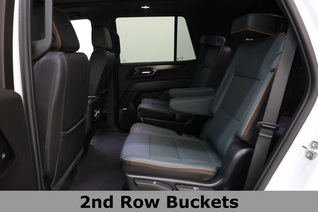 GMC Yukon Vehicle Image 17