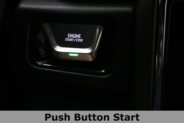 GMC Yukon Vehicle Image 27