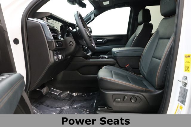 GMC Yukon Vehicle Image 35