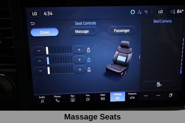 Ford Super Duty F-350 DRW Vehicle Image 42