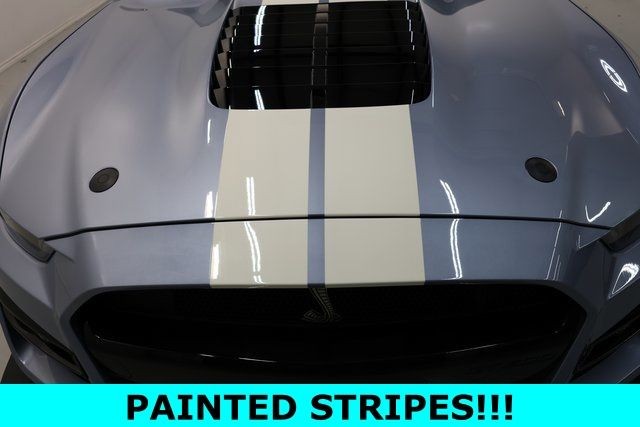 Ford Mustang Vehicle Image 12