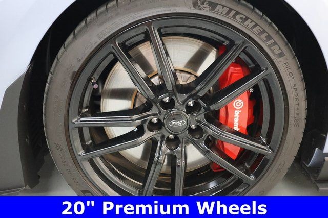Ford Mustang Vehicle Image 42