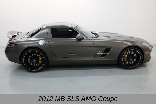 Mercedes-Benz SLS AMG Vehicle Image 04