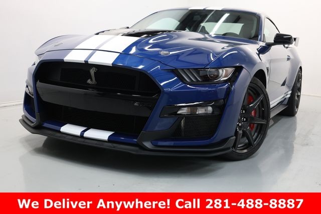Ford Mustang Vehicle Image 02