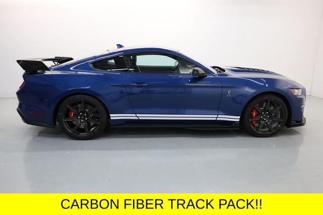 Ford Mustang Vehicle Image 03