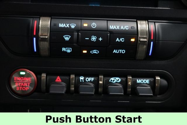 Ford Mustang Vehicle Image 23