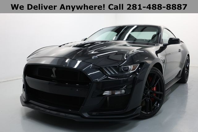 Ford Mustang Vehicle Image 03