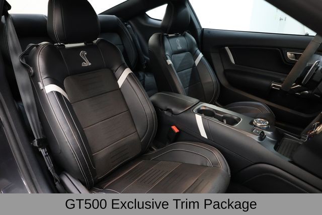 Ford Mustang Vehicle Image 12