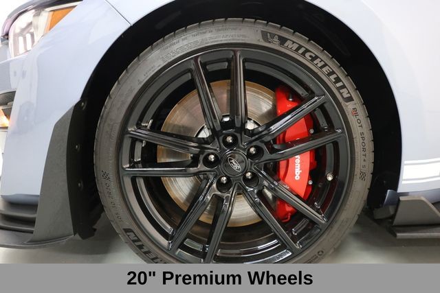 Ford Mustang Vehicle Image 43