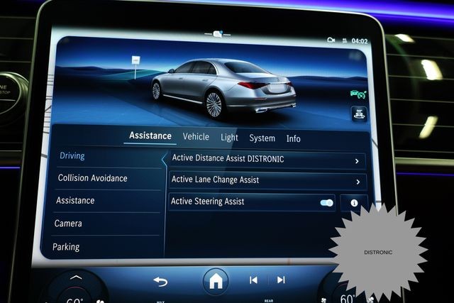 Mercedes-Benz S-Class Vehicle Image 27