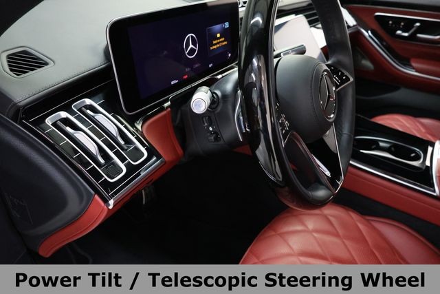 Mercedes-Benz S-Class Vehicle Image 42