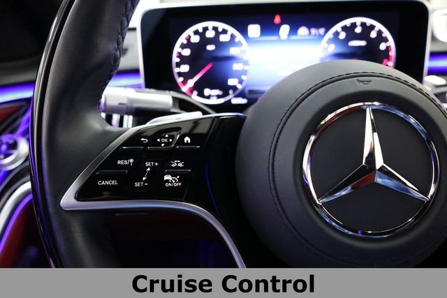Mercedes-Benz S-Class Vehicle Image 45