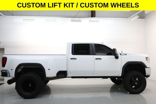 GMC Sierra 3500HD Vehicle Image 03