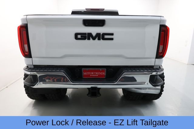 GMC Sierra 3500HD Vehicle Image 31