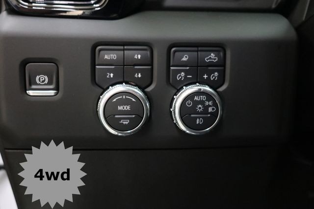 GMC Sierra 2500HD Vehicle Image 26
