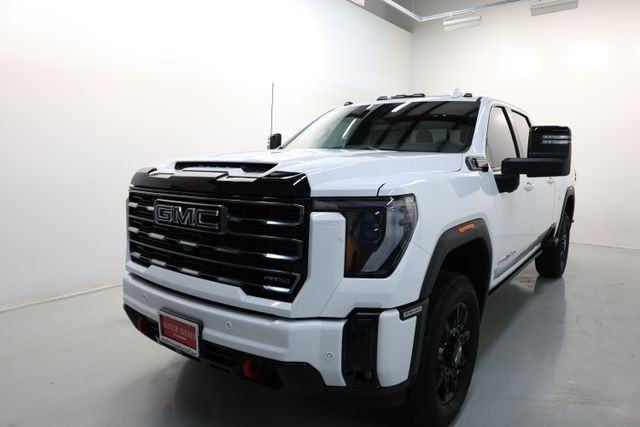 GMC Sierra 2500HD Vehicle Image 29