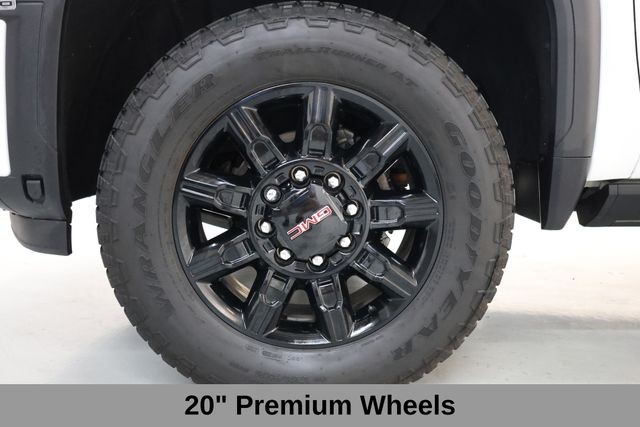 GMC Sierra 2500HD Vehicle Image 43