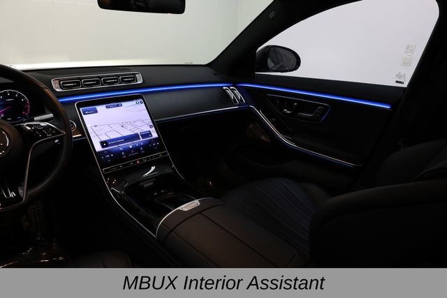 Mercedes-Benz S-Class Vehicle Image 15