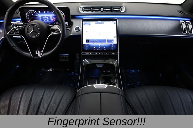 Mercedes-Benz S-Class Vehicle Image 23