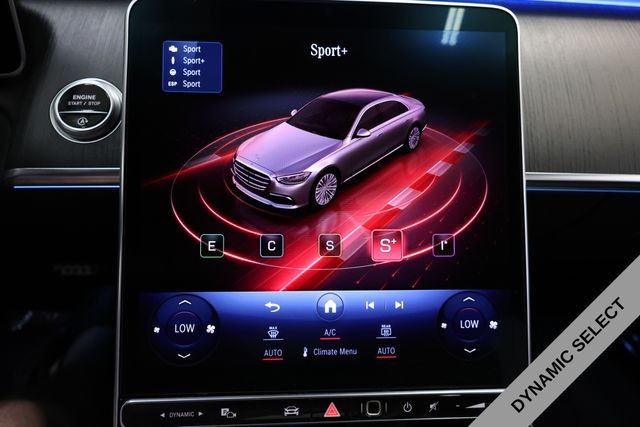 Mercedes-Benz S-Class Vehicle Image 38