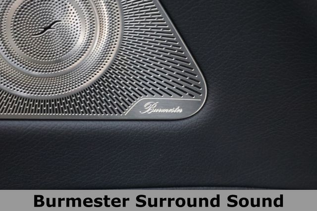 Mercedes-Benz S-Class Vehicle Image 47