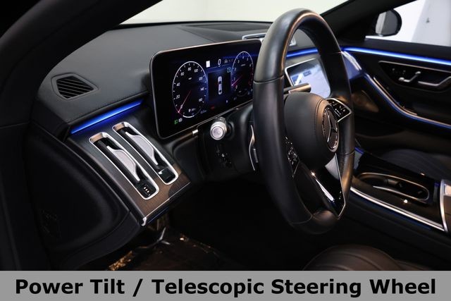 Mercedes-Benz S-Class Vehicle Image 49