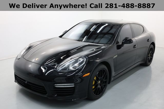 Porsche Panamera Vehicle Image 03