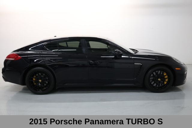Porsche Panamera Vehicle Image 04