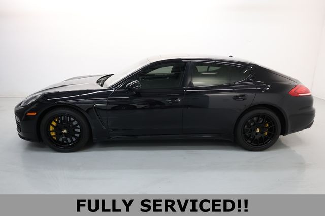 Porsche Panamera Vehicle Image 06