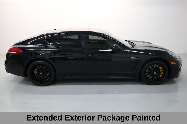 Porsche Panamera Vehicle Image 11