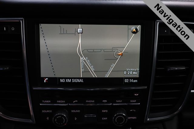 Porsche Panamera Vehicle Image 21
