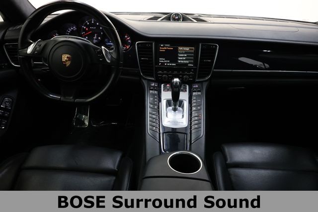 Porsche Panamera Vehicle Image 35