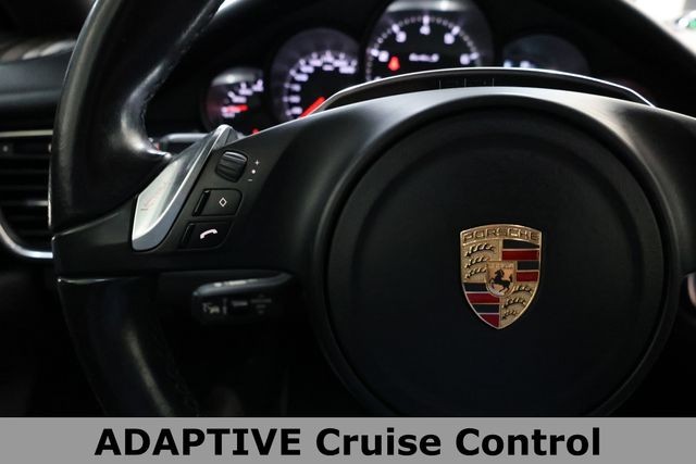 Porsche Panamera Vehicle Image 37