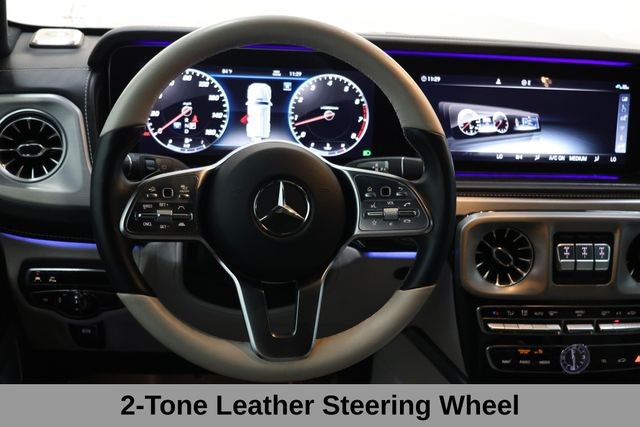 Mercedes-Benz G-Class Vehicle Image 39