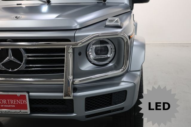 Mercedes-Benz G-Class Vehicle Image 46