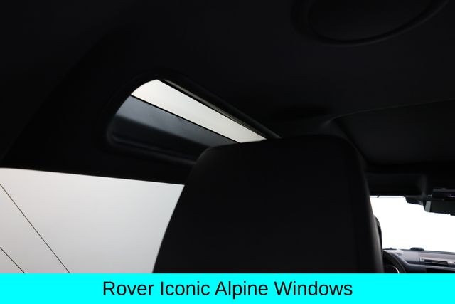 Land Rover Defender 90 Vehicle Image 46