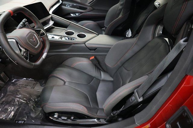 Chevrolet Corvette Vehicle Image 31