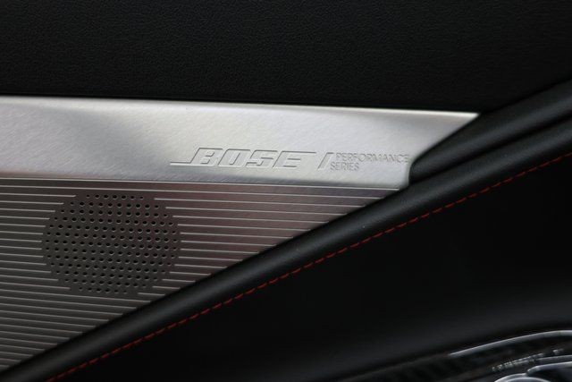 Chevrolet Corvette Vehicle Image 34