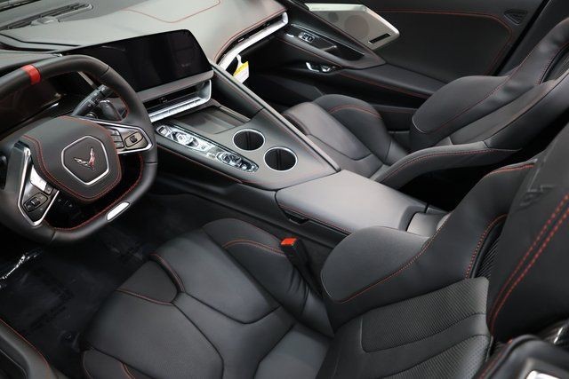 Chevrolet Corvette Vehicle Image 36