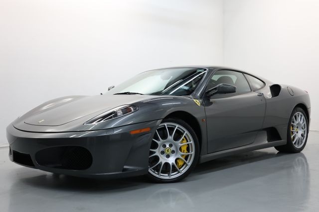 Ferrari F430 Vehicle Full-screen Gallery Image 02