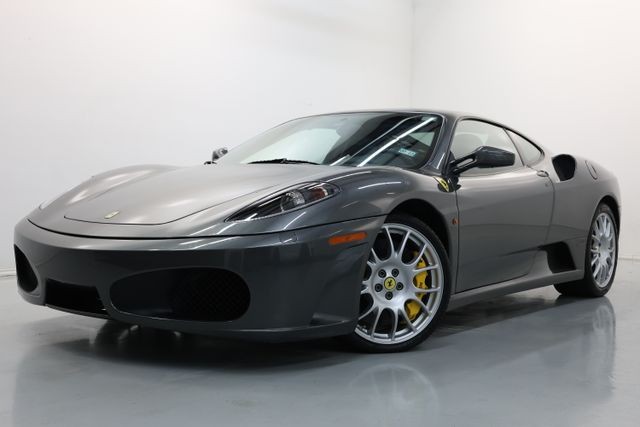 Ferrari F430 Vehicle Full-screen Gallery Image 03
