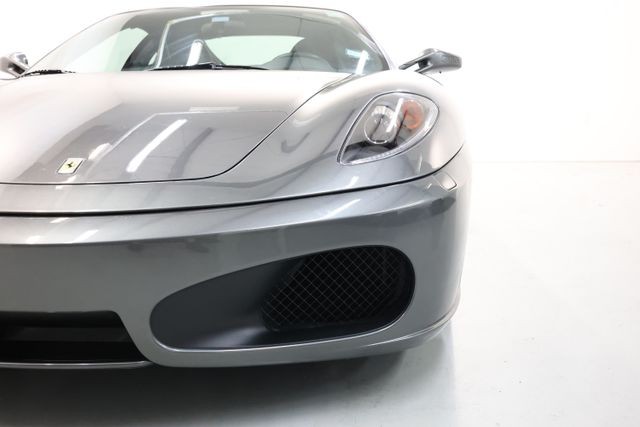 Ferrari F430 Vehicle Full-screen Gallery Image 08
