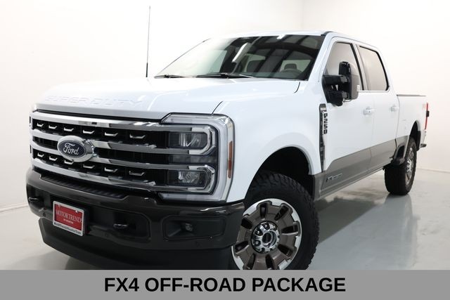 Ford Super Duty F-250 SRW Vehicle Image 11