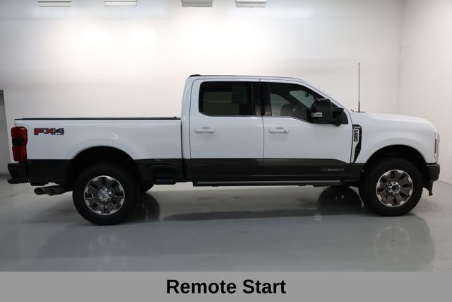 Ford Super Duty F-250 SRW Vehicle Image 29