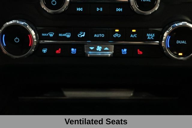 Ford Super Duty F-250 SRW Vehicle Image 38
