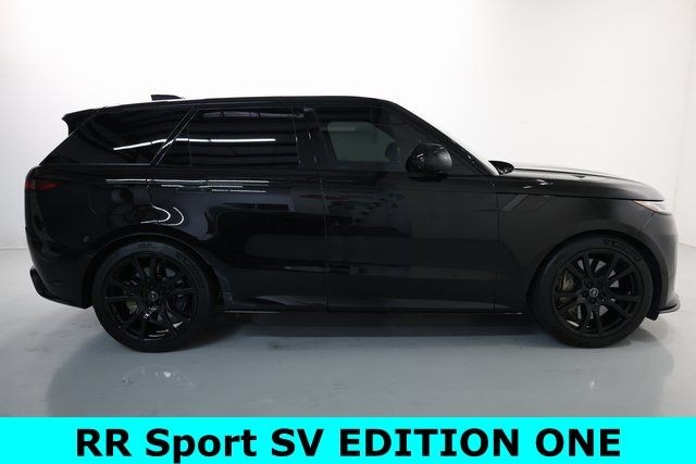 Land Rover Range Rover Sport Vehicle Image 03