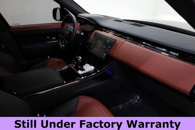 Land Rover Range Rover Sport Vehicle Image 22