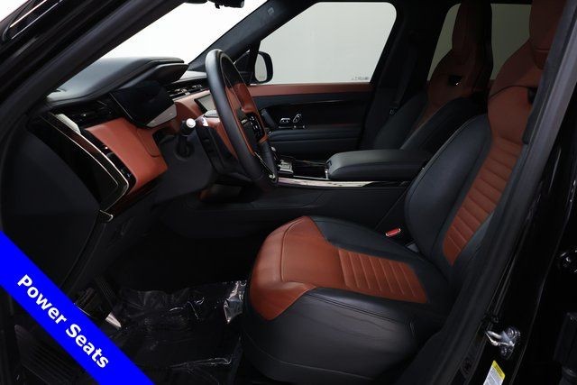 Land Rover Range Rover Sport Vehicle Image 36