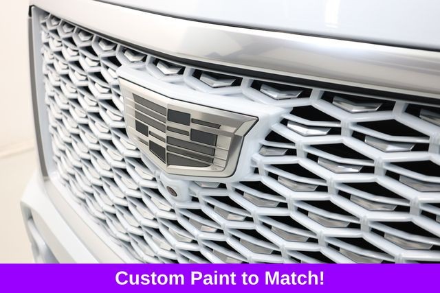 Cadillac Escalade Vehicle Full-screen Gallery Image 05